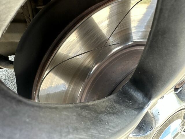 Чорний БМВ 3 Серія, об'ємом двигуна 2 л та пробігом 230 тис. км за 2999 $, фото 7 на Automoto.ua