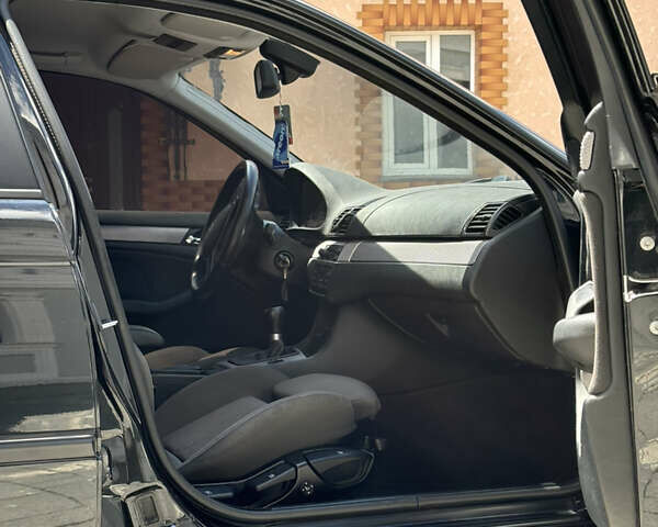 Чорний БМВ 3 Серія, об'ємом двигуна 1.8 л та пробігом 190 тис. км за 5300 $, фото 18 на Automoto.ua