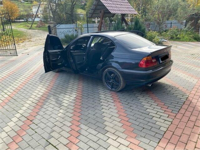 Черный БМВ 3 Серия, объемом двигателя 1.8 л и пробегом 128 тыс. км за 4300 $, фото 9 на Automoto.ua