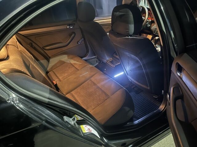 Черный БМВ 3 Серия, объемом двигателя 2 л и пробегом 305 тыс. км за 2200 $, фото 15 на Automoto.ua