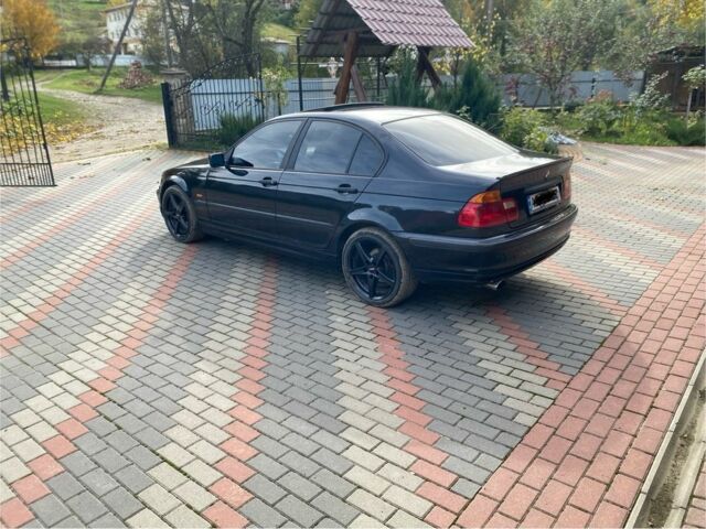 Черный БМВ 3 Серия, объемом двигателя 1.8 л и пробегом 128 тыс. км за 4300 $, фото 11 на Automoto.ua