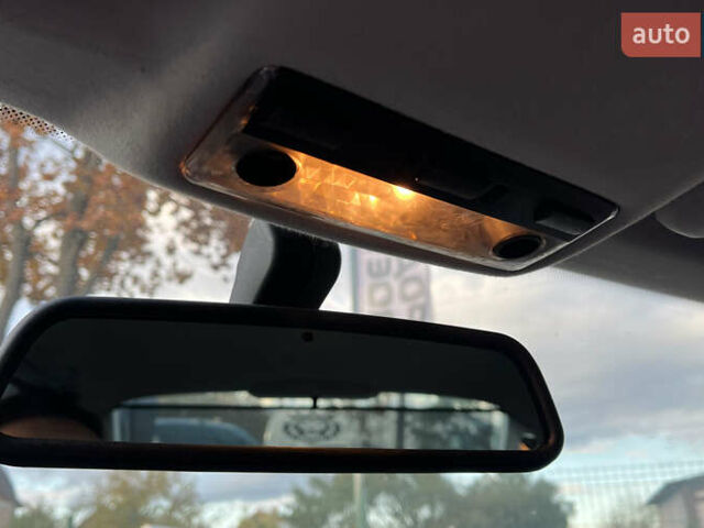 Черный БМВ 3 Серия, объемом двигателя 1.8 л и пробегом 210 тыс. км за 5300 $, фото 15 на Automoto.ua