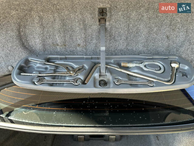 Черный БМВ 3 Серия, объемом двигателя 2 л и пробегом 350 тыс. км за 6000 $, фото 17 на Automoto.ua