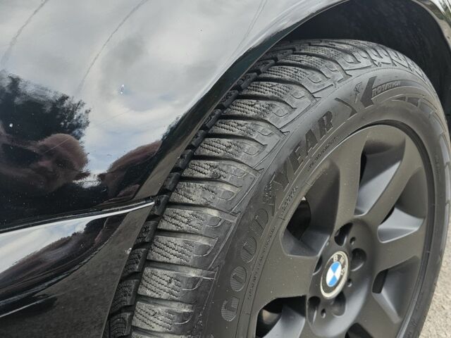 Черный БМВ 3 Серия, объемом двигателя 1.8 л и пробегом 270 тыс. км за 5000 $, фото 17 на Automoto.ua