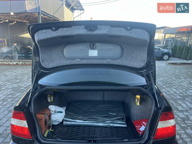 Черный БМВ 3 Серия, объемом двигателя 1.8 л и пробегом 160 тыс. км за 4750 $, фото 7 на Automoto.ua