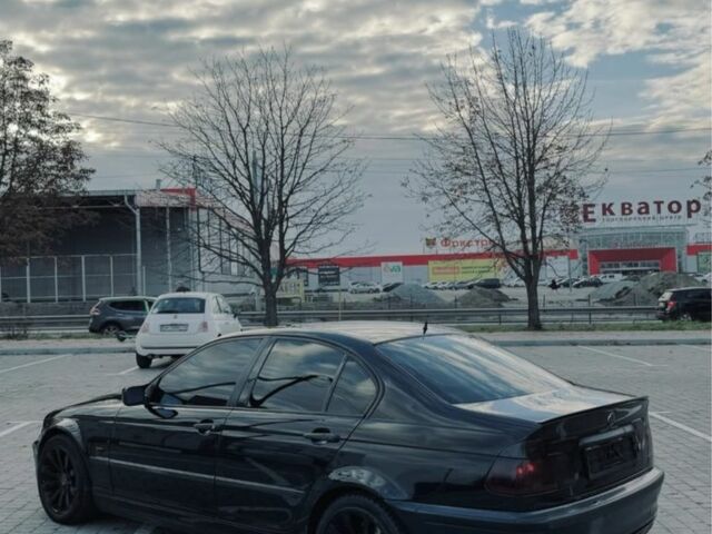 Черный БМВ 3 Серия, объемом двигателя 3 л и пробегом 300 тыс. км за 3000 $, фото 3 на Automoto.ua