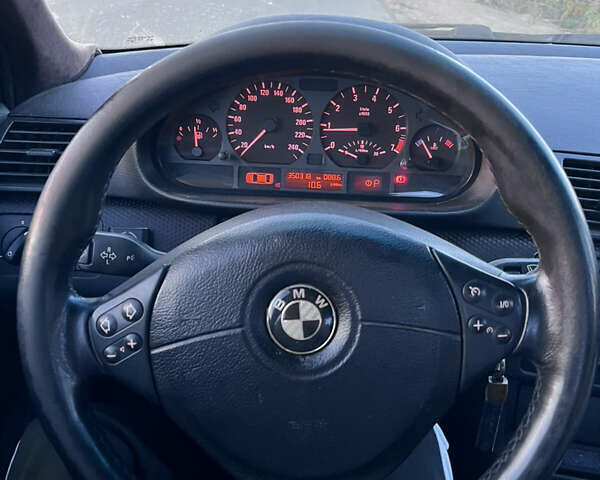 Черный БМВ 3 Серия, объемом двигателя 1.8 л и пробегом 350 тыс. км за 3700 $, фото 12 на Automoto.ua