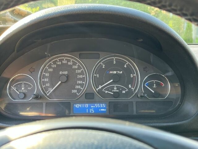 Черный БМВ 3 Серия, объемом двигателя 2.9 л и пробегом 400 тыс. км за 7500 $, фото 9 на Automoto.ua