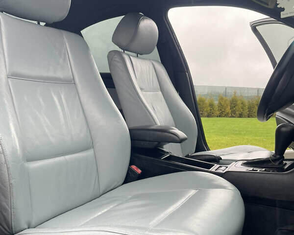 Черный БМВ 3 Серия, объемом двигателя 2 л и пробегом 292 тыс. км за 4800 $, фото 24 на Automoto.ua