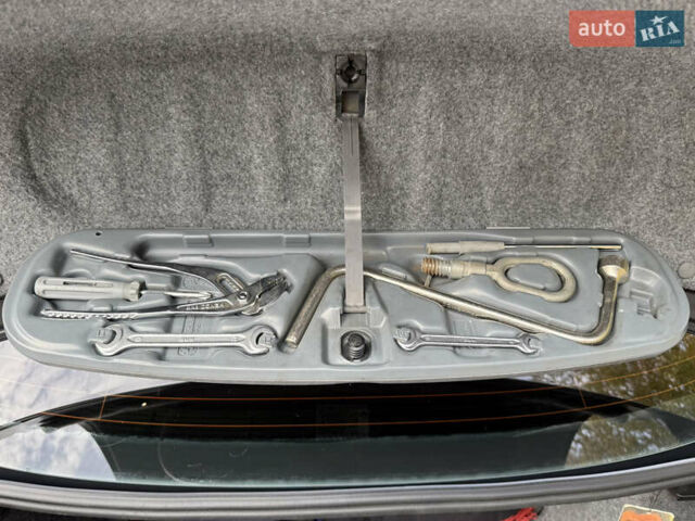 Черный БМВ 3 Серия, объемом двигателя 3 л и пробегом 368 тыс. км за 9000 $, фото 54 на Automoto.ua