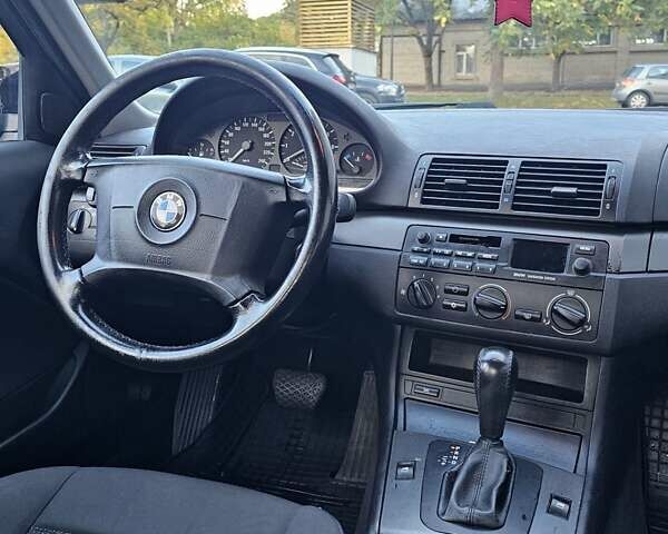 Черный БМВ 3 Серия, объемом двигателя 1.76 л и пробегом 200 тыс. км за 3600 $, фото 17 на Automoto.ua