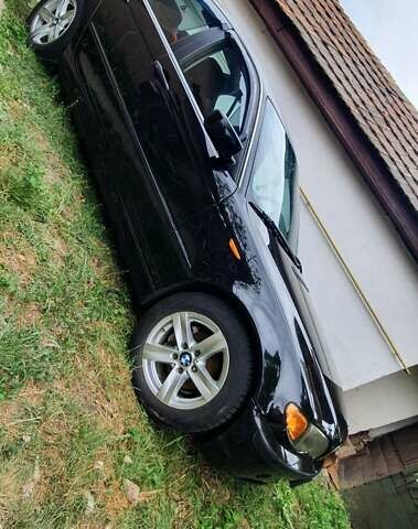 Чорний БМВ 3 Серія, об'ємом двигуна 1.8 л та пробігом 326 тис. км за 5400 $, фото 7 на Automoto.ua