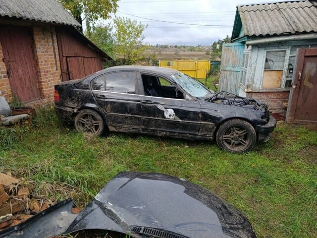 Черный БМВ 3 Серия, объемом двигателя 2.5 л и пробегом 2 тыс. км за 1200 $, фото 14 на Automoto.ua