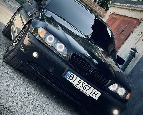 Черный БМВ 3 Серия, объемом двигателя 1.8 л и пробегом 293 тыс. км за 5100 $, фото 7 на Automoto.ua