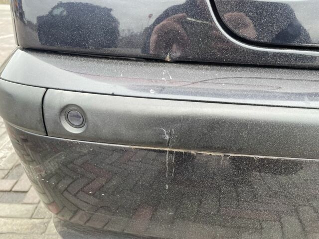 Чорний БМВ 3 Серія, об'ємом двигуна 2 л та пробігом 235 тис. км за 6500 $, фото 12 на Automoto.ua