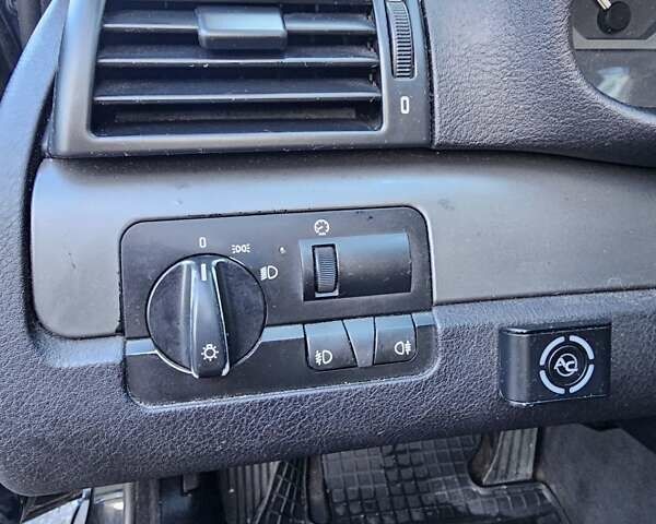 Черный БМВ 3 Серия, объемом двигателя 1.76 л и пробегом 200 тыс. км за 3600 $, фото 20 на Automoto.ua