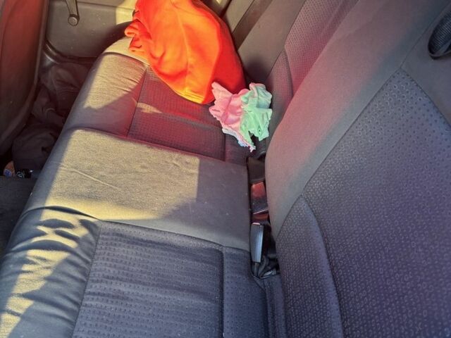 Чорний БМВ 3 Серія, об'ємом двигуна 2 л та пробігом 300 тис. км за 2700 $, фото 2 на Automoto.ua