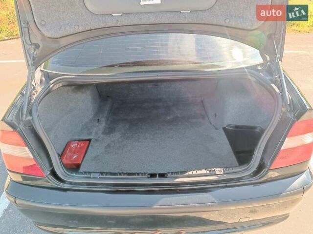 Черный БМВ 3 Серия, объемом двигателя 2 л и пробегом 285 тыс. км за 5999 $, фото 20 на Automoto.ua