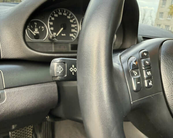 Черный БМВ 3 Серия, объемом двигателя 3 л и пробегом 368 тыс. км за 9000 $, фото 31 на Automoto.ua