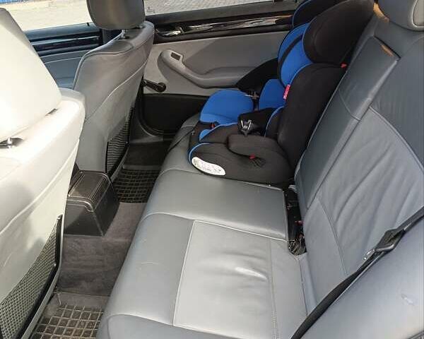 Чорний БМВ 3 Серія, об'ємом двигуна 2 л та пробігом 333 тис. км за 5200 $, фото 7 на Automoto.ua