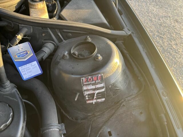 Чорний БМВ 3 Серія, об'ємом двигуна 2 л та пробігом 300 тис. км за 2700 $, фото 1 на Automoto.ua