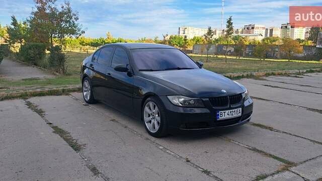 Черный БМВ 3 Серия, объемом двигателя 2.5 л и пробегом 333 тыс. км за 7999 $, фото 3 на Automoto.ua