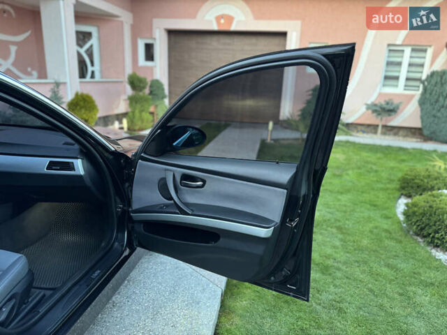 Чорний БМВ 3 Серія, об'ємом двигуна 2 л та пробігом 306 тис. км за 6800 $, фото 14 на Automoto.ua