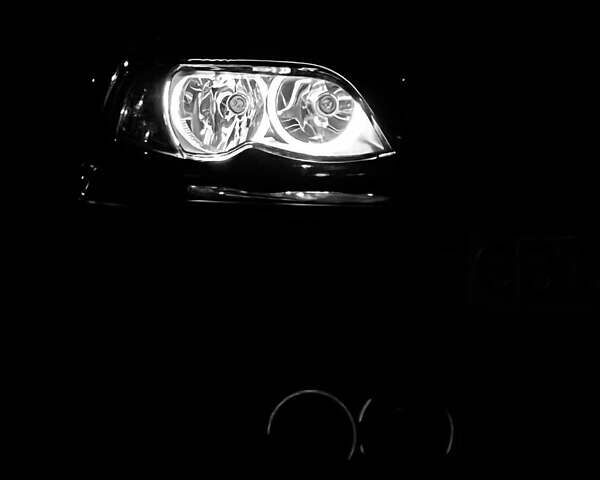 Черный БМВ 3 Серия, объемом двигателя 2 л и пробегом 267 тыс. км за 5500 $, фото 3 на Automoto.ua