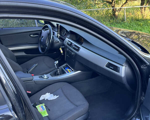 Чорний БМВ 3 Серія, об'ємом двигуна 2 л та пробігом 333 тис. км за 6999 $, фото 10 на Automoto.ua