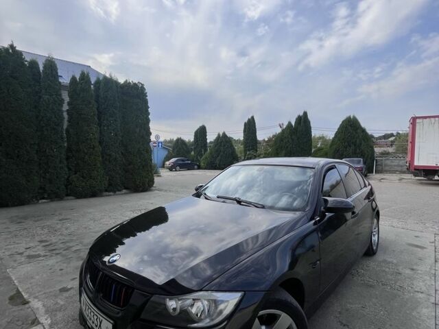 Черный БМВ 3 Серия, объемом двигателя 2 л и пробегом 333 тыс. км за 6999 $, фото 5 на Automoto.ua