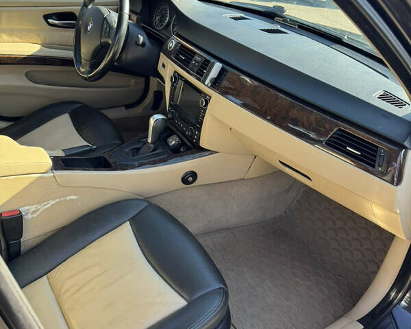 БМВ 3 Серия 2005 в Дубно на Automoto.ua Черный БМВ 3 Серия, объемом двигателя 2 л и пробегом 250 тыс. км за 5999 $, фото 14 на Automoto.ua