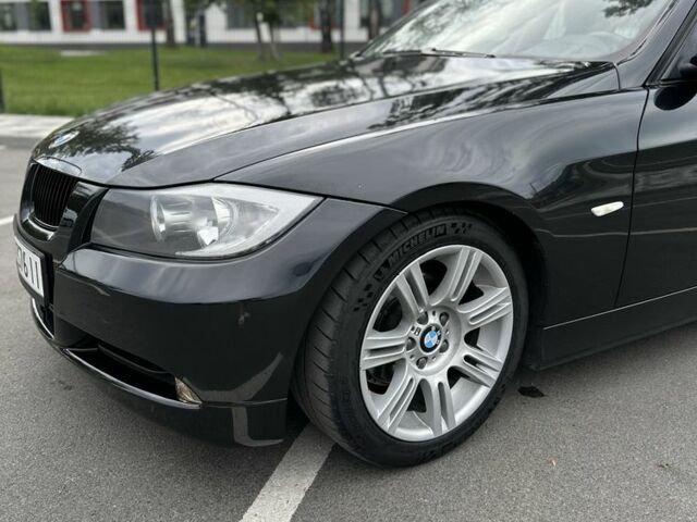 Черный БМВ 3 Серия, объемом двигателя 2 л и пробегом 280 тыс. км за 7200 $, фото 4 на Automoto.ua