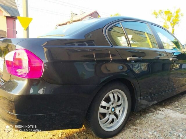 Черный БМВ 3 Серия, объемом двигателя 2 л и пробегом 212 тыс. км за 5000 $, фото 3 на Automoto.ua