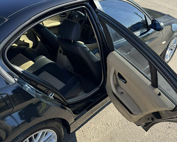 БМВ 3 Серия 2005 в Дубно на Automoto.ua Черный БМВ 3 Серия, объемом двигателя 2 л и пробегом 250 тыс. км за 5999 $, фото 11 на Automoto.ua