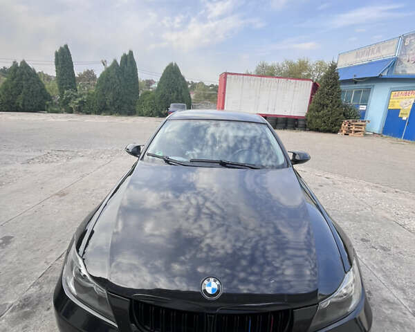 Чорний БМВ 3 Серія, об'ємом двигуна 2 л та пробігом 333 тис. км за 6999 $, фото 1 на Automoto.ua