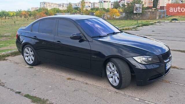 Черный БМВ 3 Серия, объемом двигателя 2.5 л и пробегом 333 тыс. км за 7999 $, фото 15 на Automoto.ua