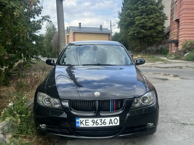 БМВ 3 Серия 2005 в Днепре (Днепропетровске) на Automoto.ua Черный БМВ 3 Серия, объемом двигателя 2 л и пробегом 260 тыс. км за 7799 $, фото 1 на Automoto.ua