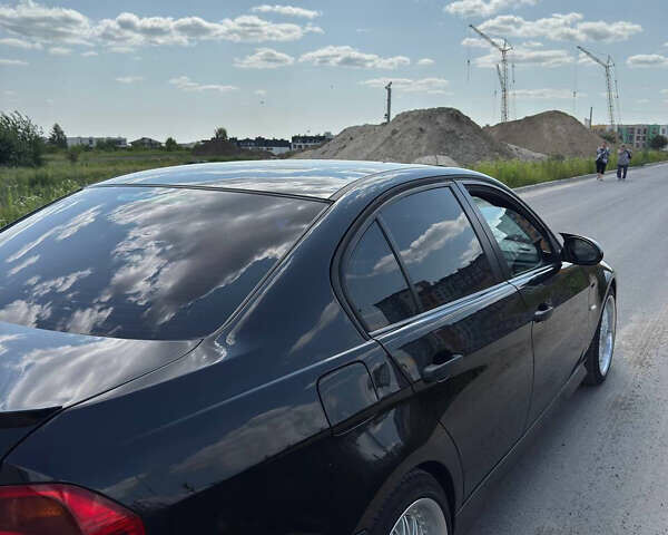 Черный БМВ 3 Серия, объемом двигателя 2 л и пробегом 352 тыс. км за 7800 $, фото 4 на Automoto.ua