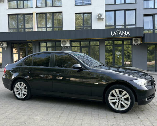 Чорний БМВ 3 Серія, об'ємом двигуна 2 л та пробігом 258 тис. км за 7500 $, фото 3 на Automoto.ua