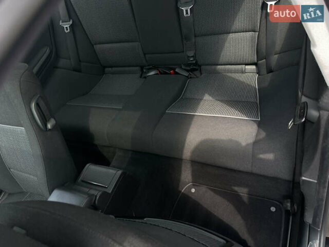 Черный БМВ 3 Серия, объемом двигателя 2.2 л и пробегом 172 тыс. км за 11500 $, фото 17 на Automoto.ua