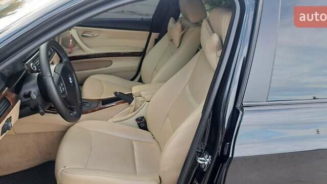 Черный БМВ 3 Серия, объемом двигателя 2.5 л и пробегом 333 тыс. км за 7999 $, фото 14 на Automoto.ua