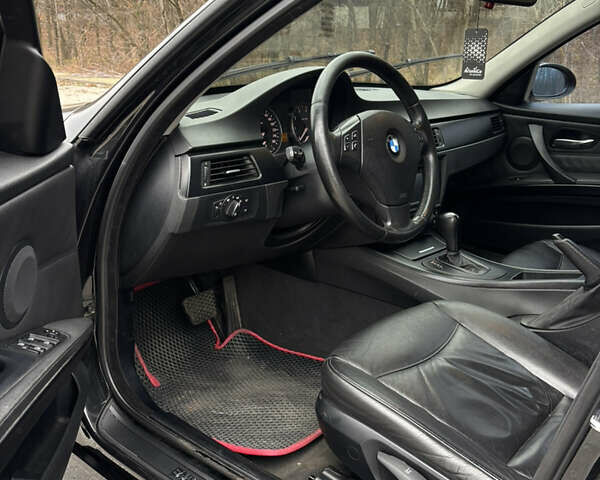 Чорний БМВ 3 Серія, об'ємом двигуна 2 л та пробігом 214 тис. км за 7499 $, фото 8 на Automoto.ua