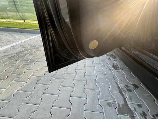 Чорний БМВ 3 Серія, об'ємом двигуна 2 л та пробігом 240 тис. км за 5500 $, фото 10 на Automoto.ua