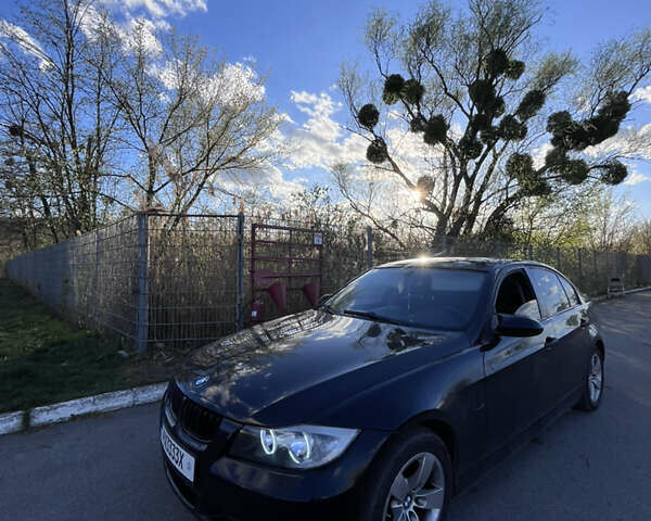 Чорний БМВ 3 Серія, об'ємом двигуна 2 л та пробігом 333 тис. км за 6999 $, фото 3 на Automoto.ua