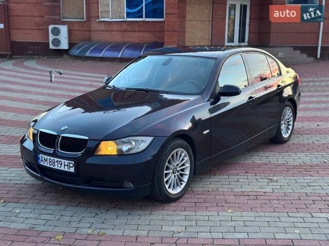 Черный БМВ 3 Серия, объемом двигателя 2 л и пробегом 324 тыс. км за 5600 $, фото 1 на Automoto.ua