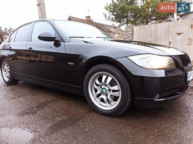 Черный БМВ 3 Серия, объемом двигателя 2 л и пробегом 184 тыс. км за 8600 $, фото 7 на Automoto.ua