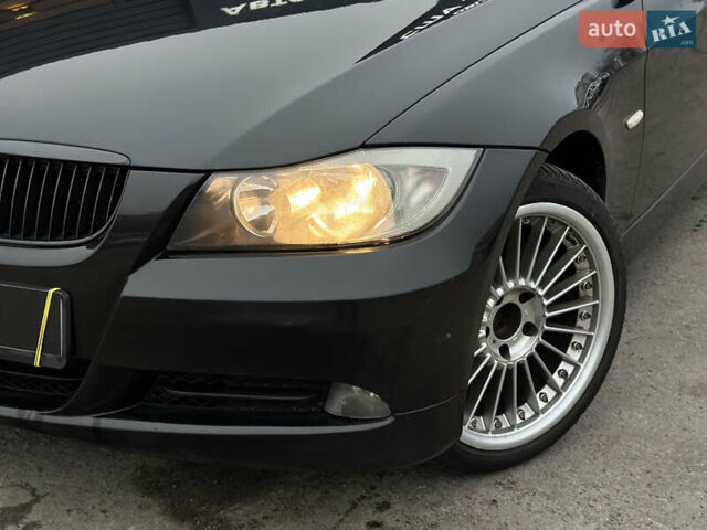 Черный БМВ 3 Серия, объемом двигателя 2 л и пробегом 278 тыс. км за 8900 $, фото 5 на Automoto.ua