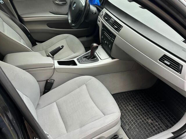 Чорний БМВ 3 Серія, об'ємом двигуна 2 л та пробігом 231 тис. км за 6800 $, фото 2 на Automoto.ua