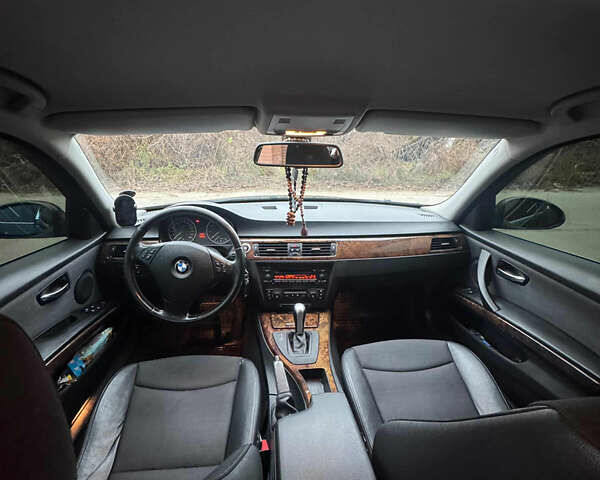 Чорний БМВ 3 Серія, об'ємом двигуна 2.5 л та пробігом 200 тис. км за 7500 $, фото 7 на Automoto.ua