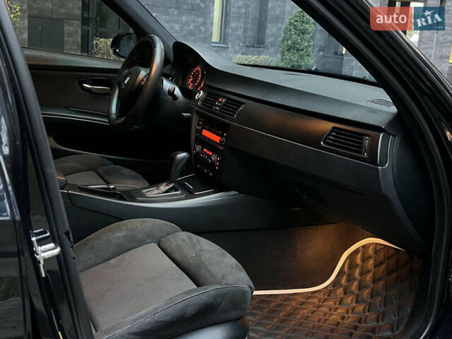 Чорний БМВ 3 Серія, об'ємом двигуна 3 л та пробігом 205 тис. км за 6999 $, фото 15 на Automoto.ua